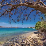 Lovely In Rab With Wifi Rab Town