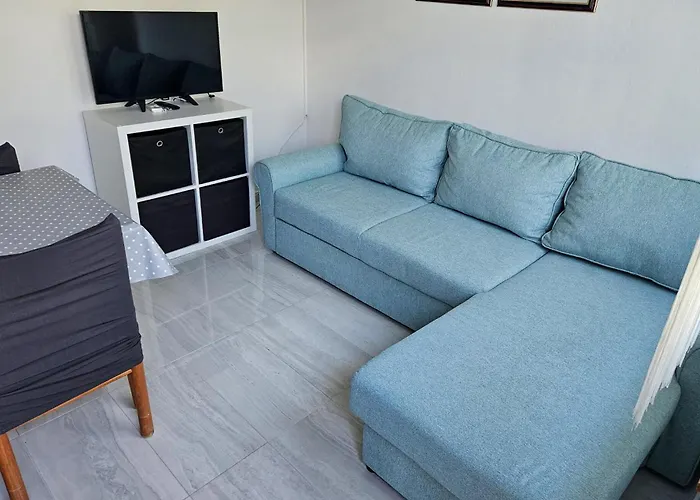 2 Bedroom Amazing In Rab ラブ