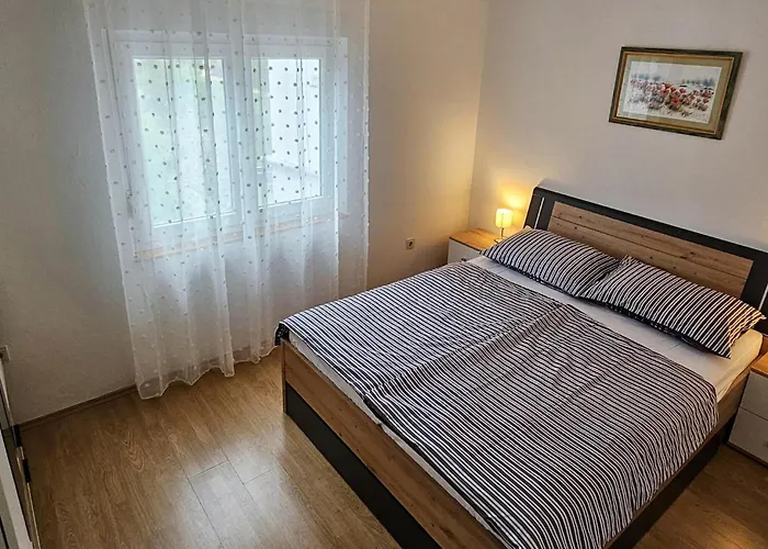 2 Bedroom Amazing In Rab ラブ